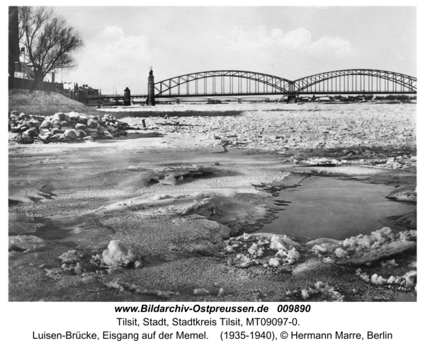 Tilsit, Luisen-Brücke, Eisgang auf der Memel