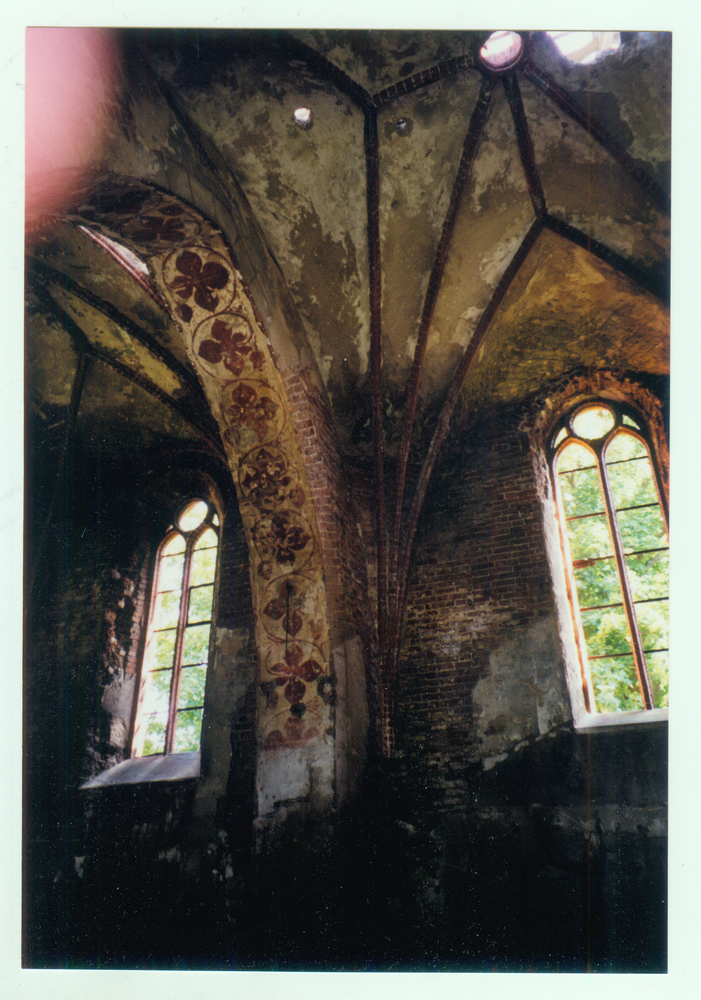 Tharau, Kirchenruine, Malereien am Innengewölbe