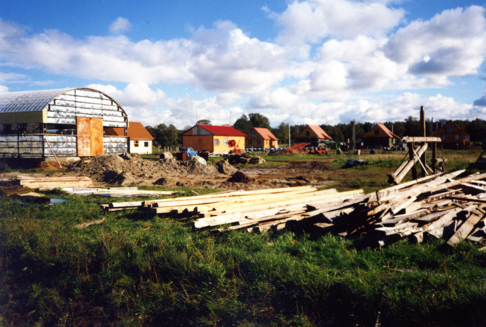 Rippen (Совхозное), Bautätigkeit mit Unterstützung der Stadt Papenburg
