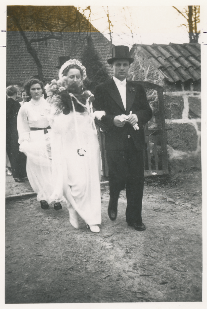 Tharau,  Hochzeit Ernst und Erna Rogalski aus Ernsthof-Siedlung