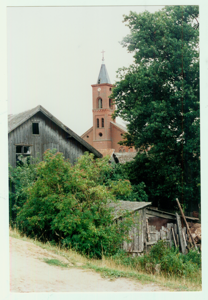 Seckenburg, Blick vom Gilgedeich zur Kirche