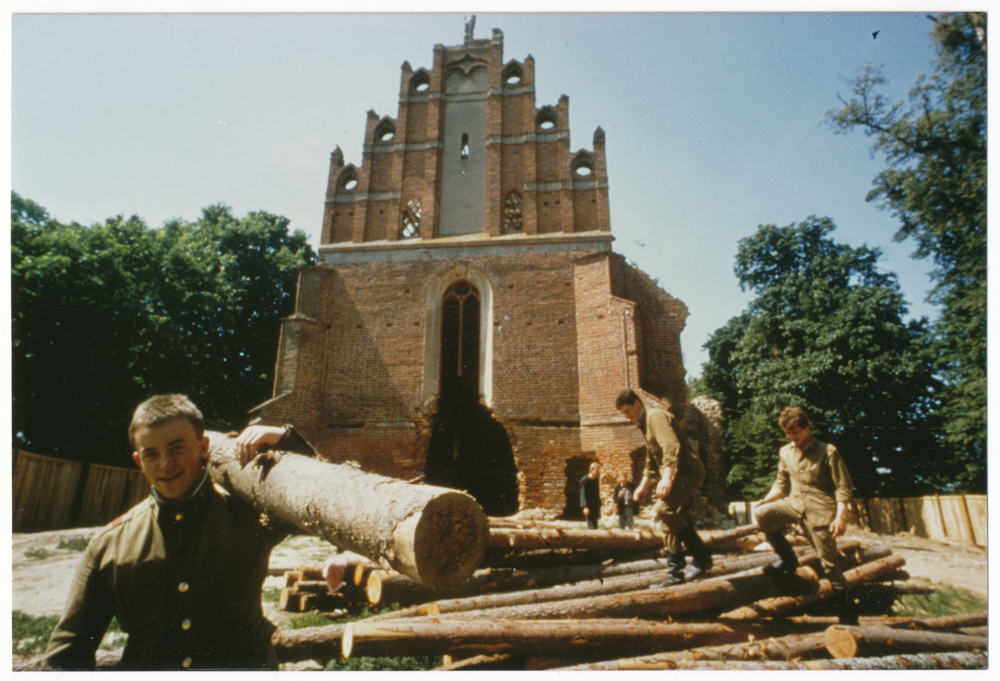 Tharau (Владимирово), Kirchenruine, Wiederaufbau