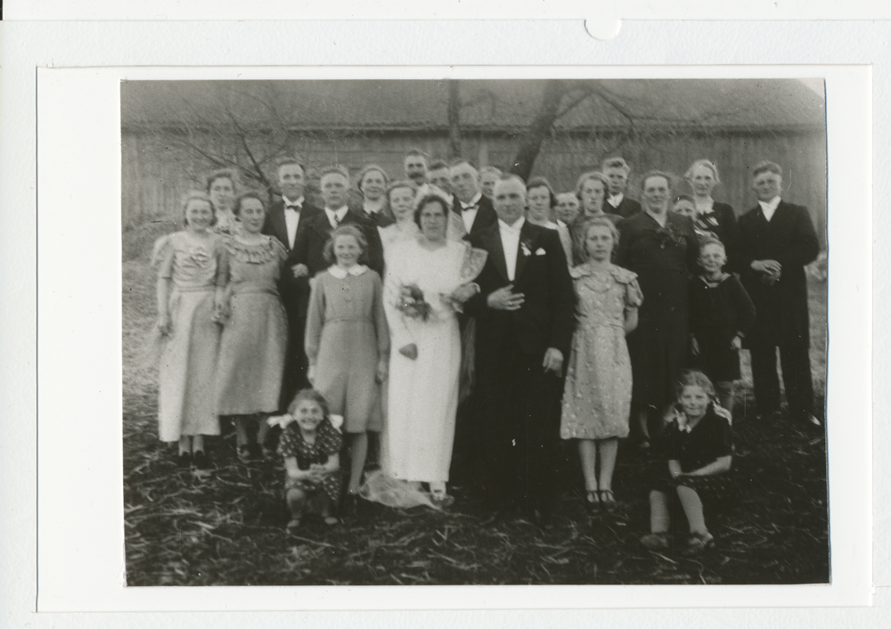 Kanditten, Hochzeit von Karl und Ella Birth im April 1939