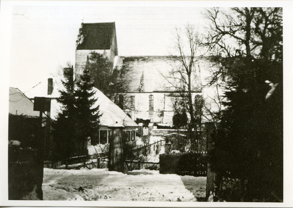 Bladiau, Blick zur ev. Kirche (Winteraufnahme)