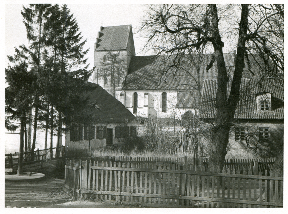 Bladiau, Blick zur ev. Kirche