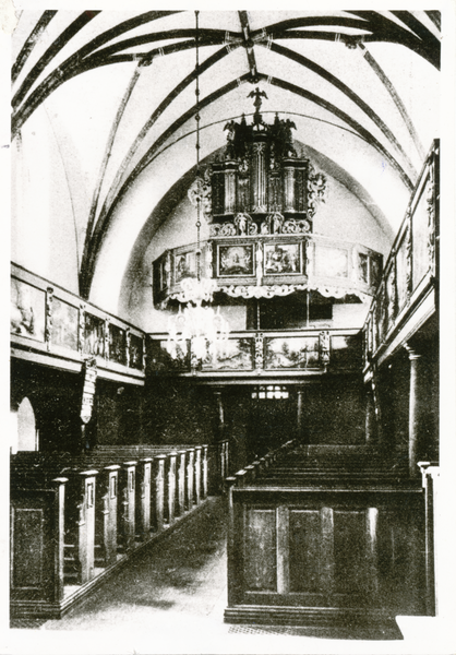 Tharau, Kirche, Blick zur Orgel und Empore