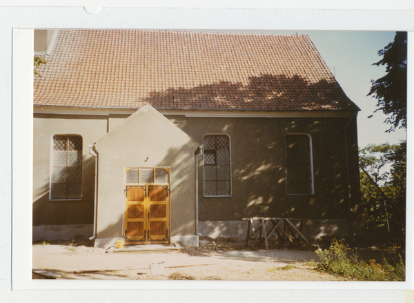 Kanditten (Kandyty), Neue Kath. Kirche mit Seiteneingang