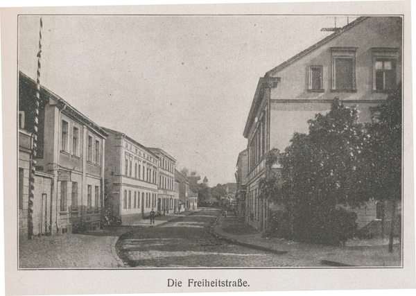 Fischhausen, Stadt, Die Freiheitstraße