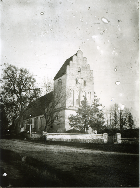 Bladiau, Ev. Kirche