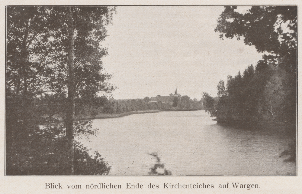 Wargen, Blick auf den Ort vom nördlichen Ende des Kirchteiches