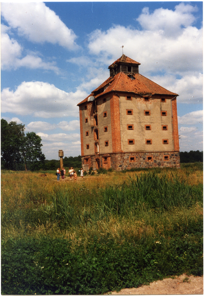 Katzborn (Макеевка), Gut, Ehemaliger Speicher